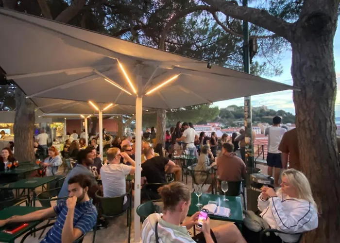 Cozy Flat In Graca Διαμέρισμα Lisboa